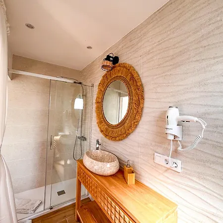 Chakra House Fuerteventura - Affordable In A Cozy Pensjonat Corralejo