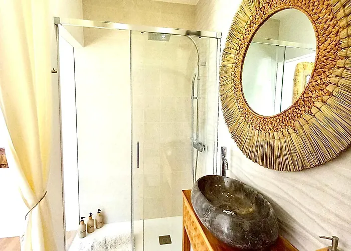 Chakra House Fuerteventura - Boutique For Conscious Travelers בית הארחה קורלחו